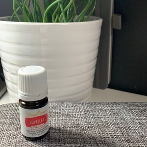 NEW Young Living Juvaflex vitality oil 5mL